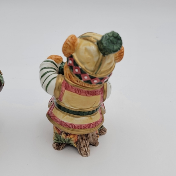 Fitz & Floyd Holiday Bunny/Bear Salt & Pepper Shakers, - Picture 5 of 6